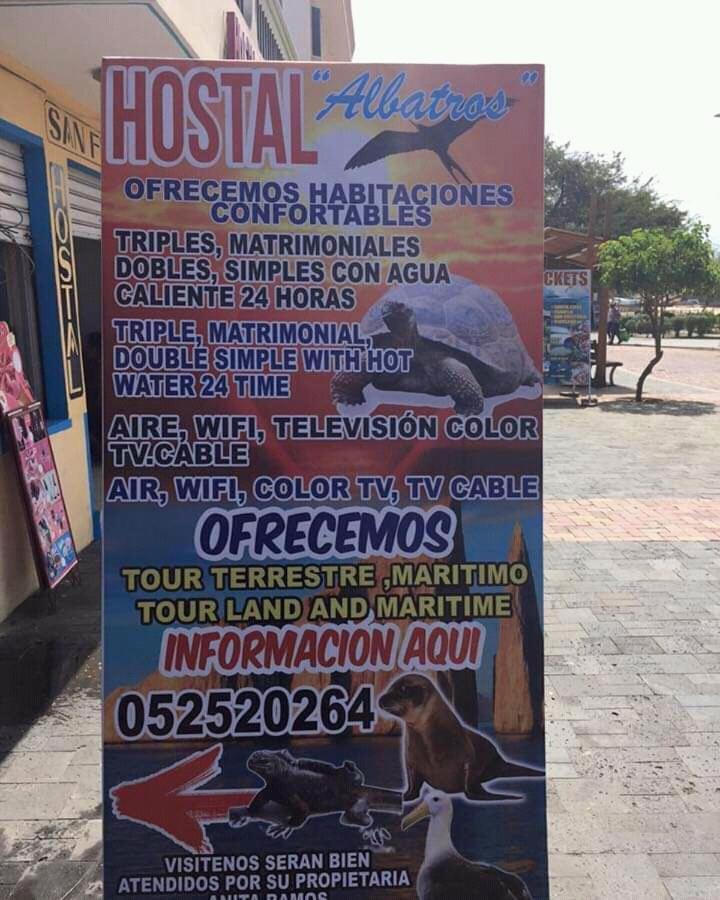Hostal Albatros San Cristóbal Eksteriør bilde