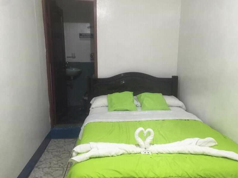 Hostal Albatros San Cristóbal Eksteriør bilde